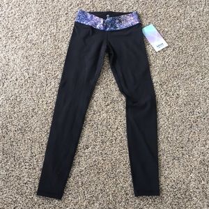 ivivva by lululemon Rythmic tight* Reversible